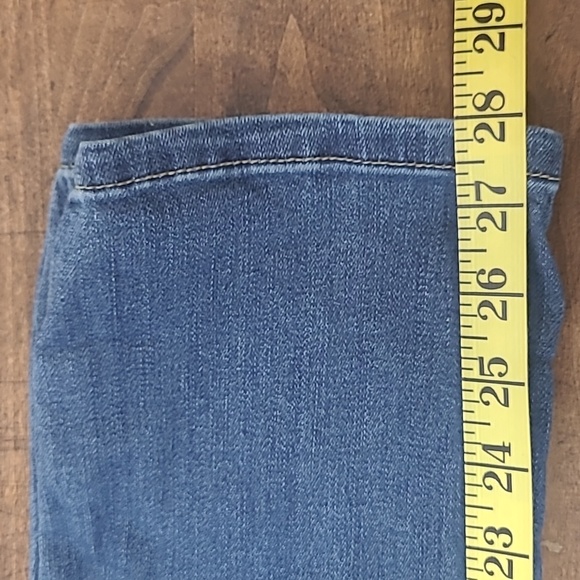 Judy Blue Distressed Mid Rise Straight Leg Cropped Denim Jean Women's sz 9/29 - Picture 12 of 12